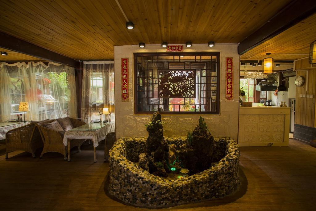 Secret Garden Hotel Lijiang  Exterior photo