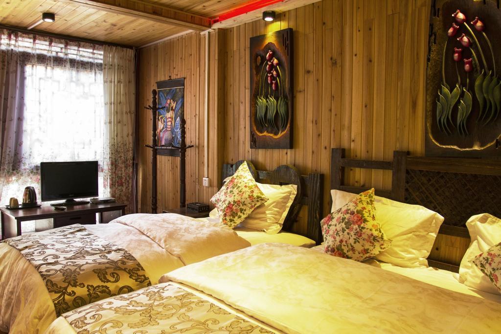Secret Garden Hotel Lijiang  Exterior photo