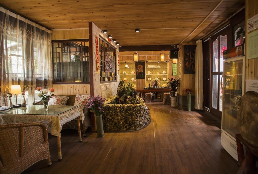 Secret Garden Hotel Lijiang  Exterior photo