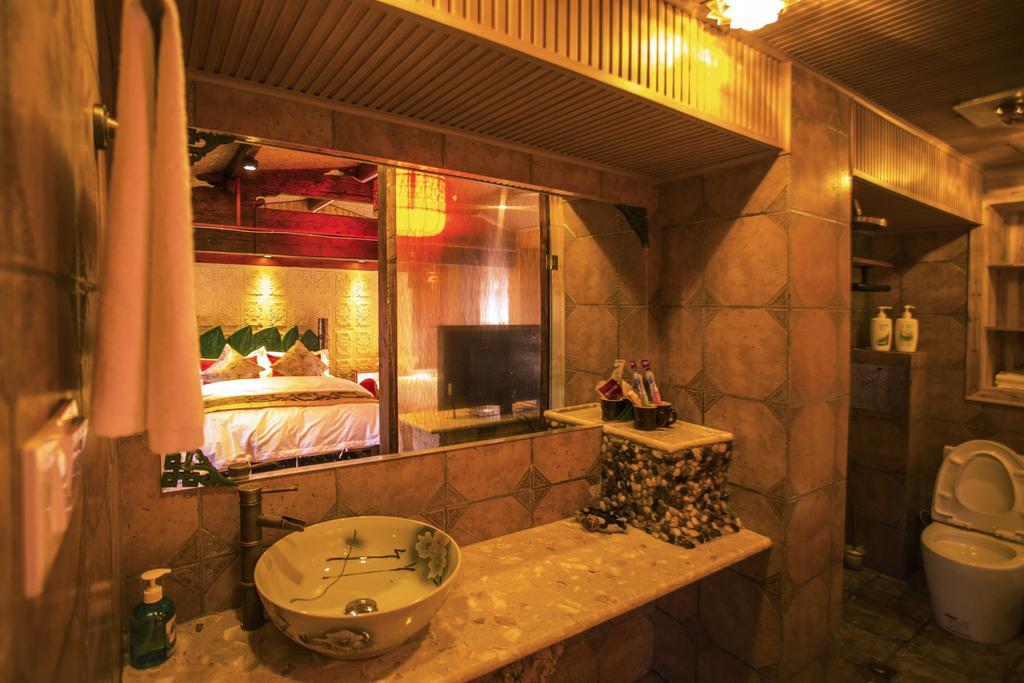 Secret Garden Hotel Lijiang  Room photo